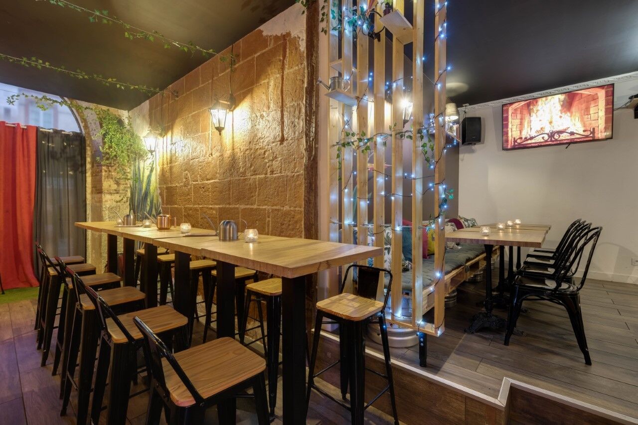 UN BAR A COCKTAIL ATYPIQUE